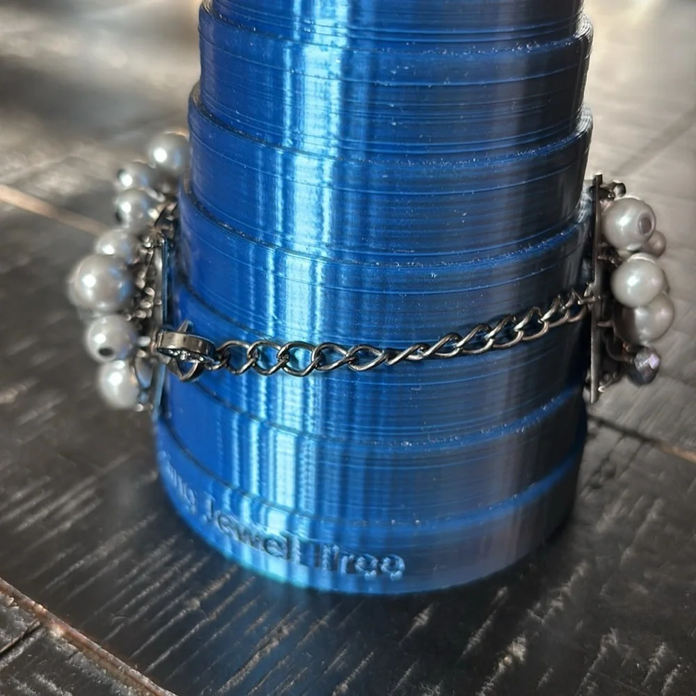 Simply Vera Wang Faux Pearl Beaded Rhinestone Gunmetal Silver Tone Bracelet